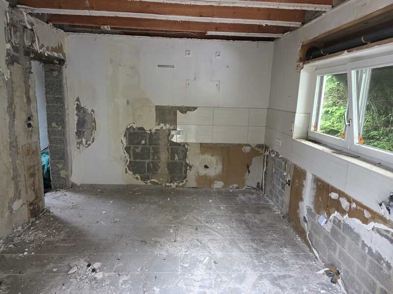 Abbruch Wohnhaus in Eich - Rückbau